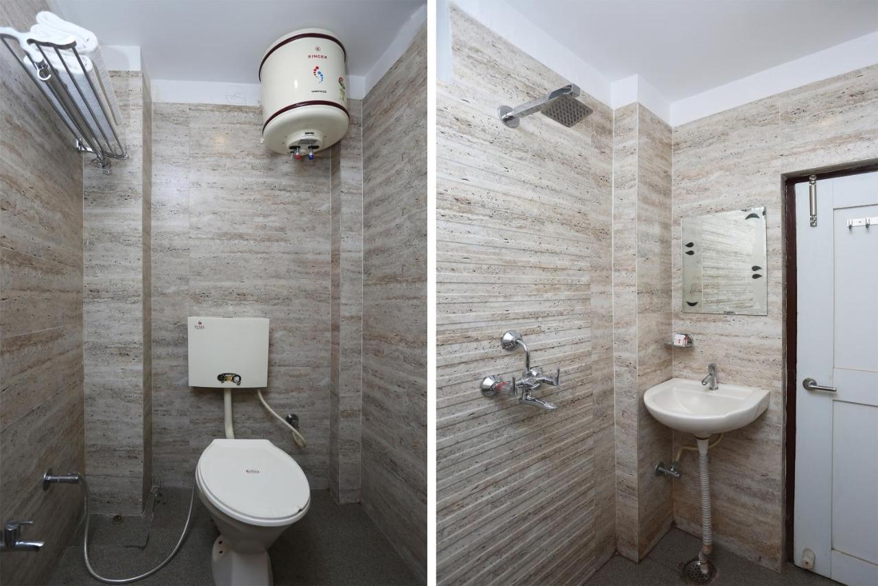 Oyo 10338 Hotel Aadesh Palace Βαρανάσι Εξωτερικό φωτογραφία